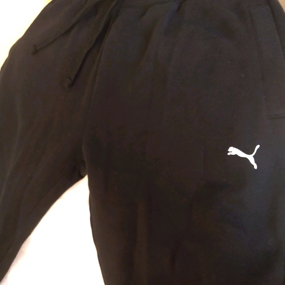 Puma large brand-new sweatpants - Picture 1 of 4
